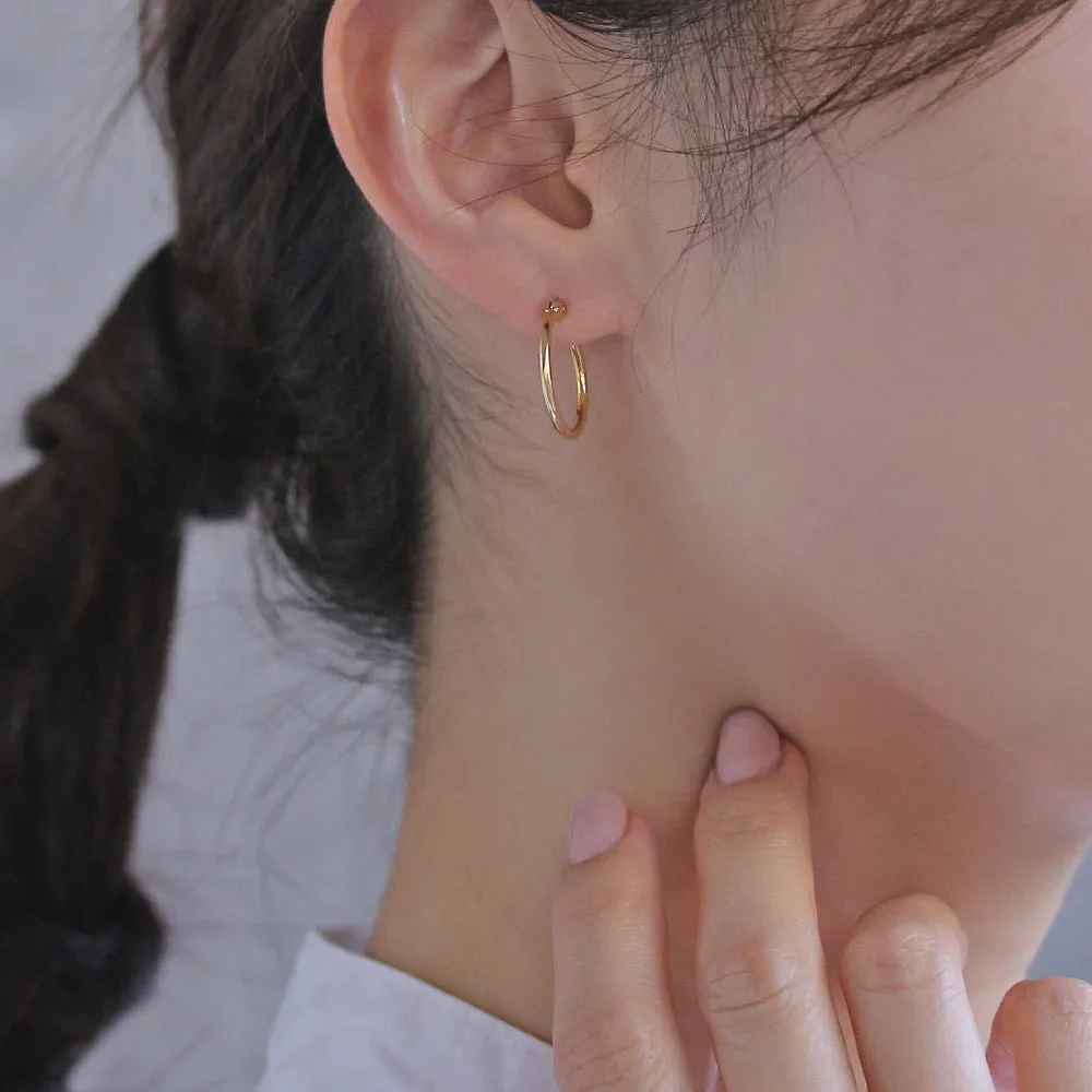 18K Gold Post Simple Hoop Earrings