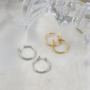 18K Gold Post Simple Hoop Earrings