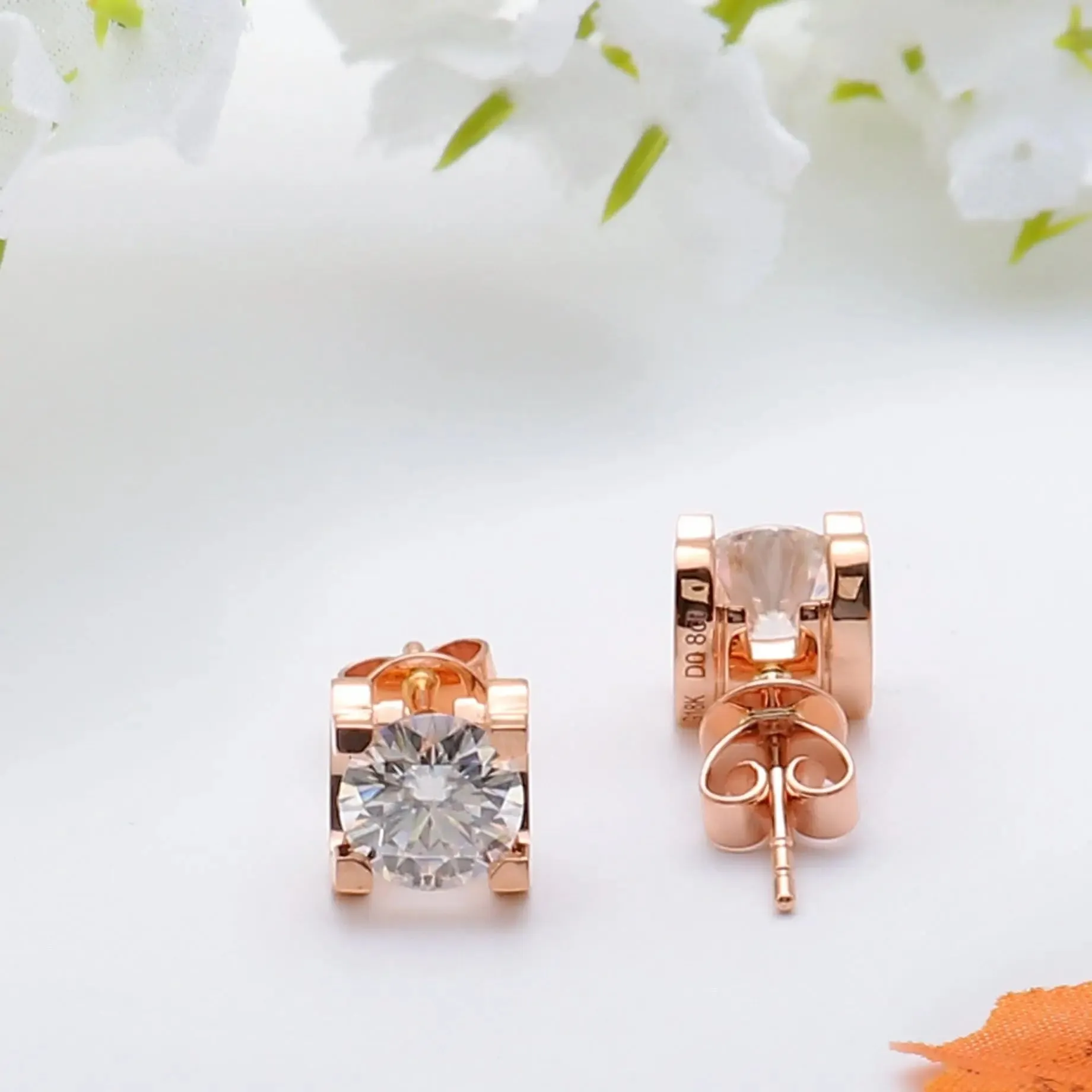 18k Rose Gold Stud Moissanite Earrings 1.6ctw