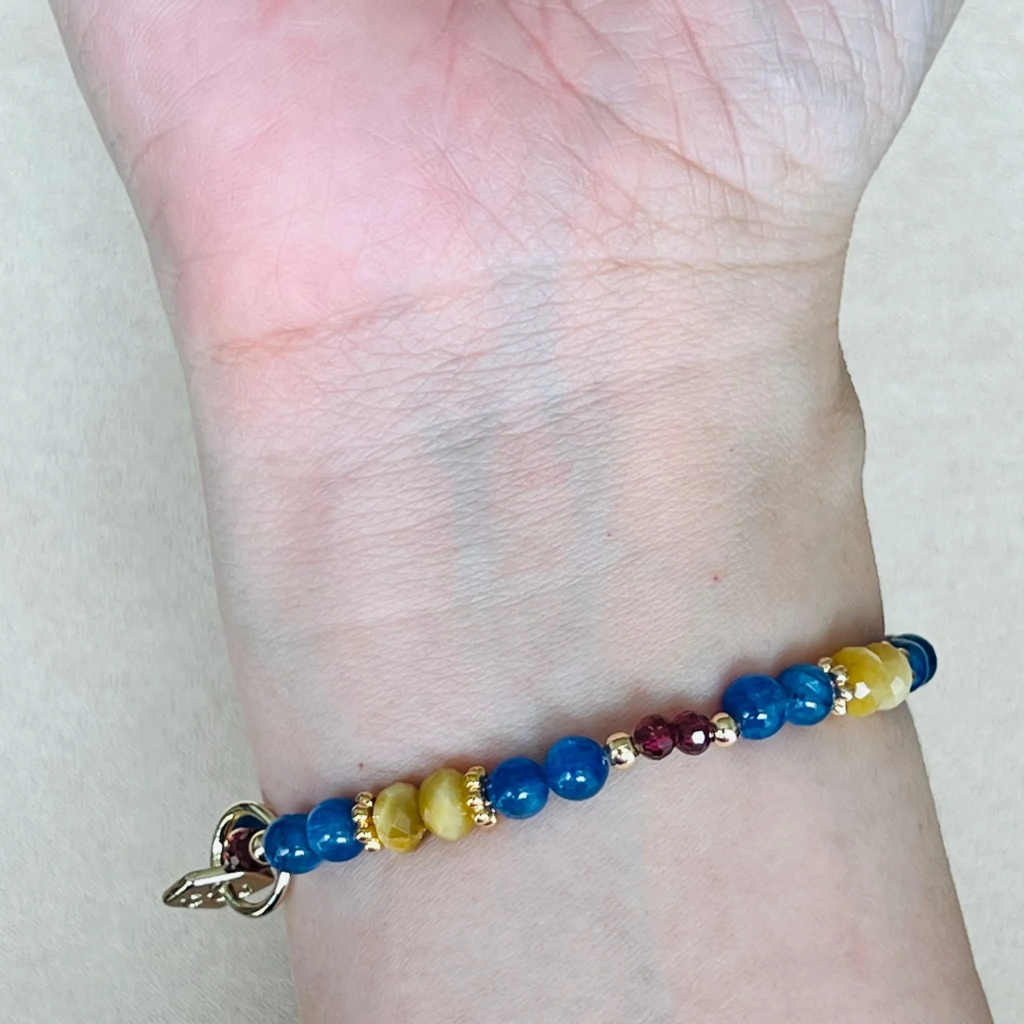 Baby Kyanite, Tigereye & Garnet Bracelet