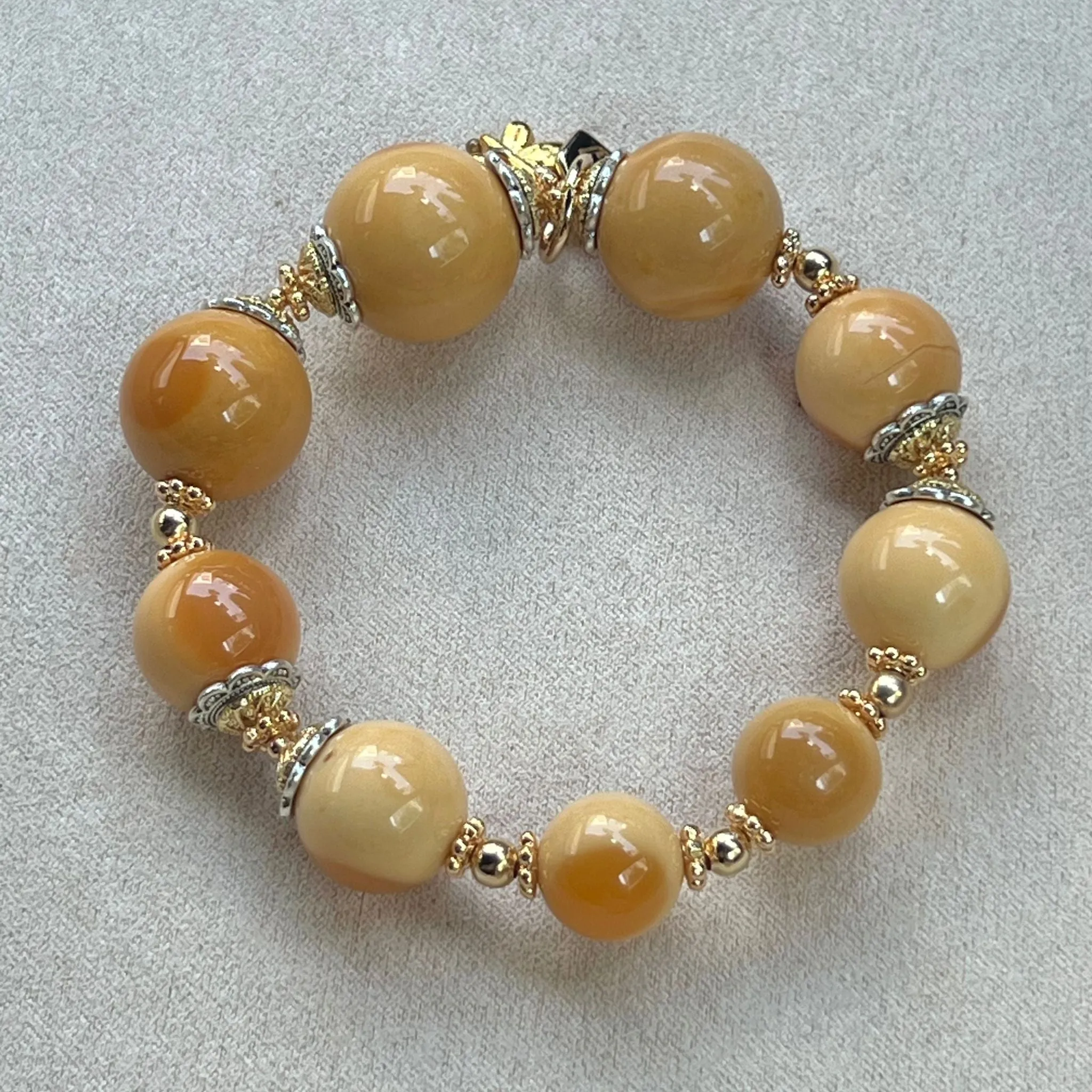 Burmese Yellow Agate Supreme Bracelet SHW/GHW