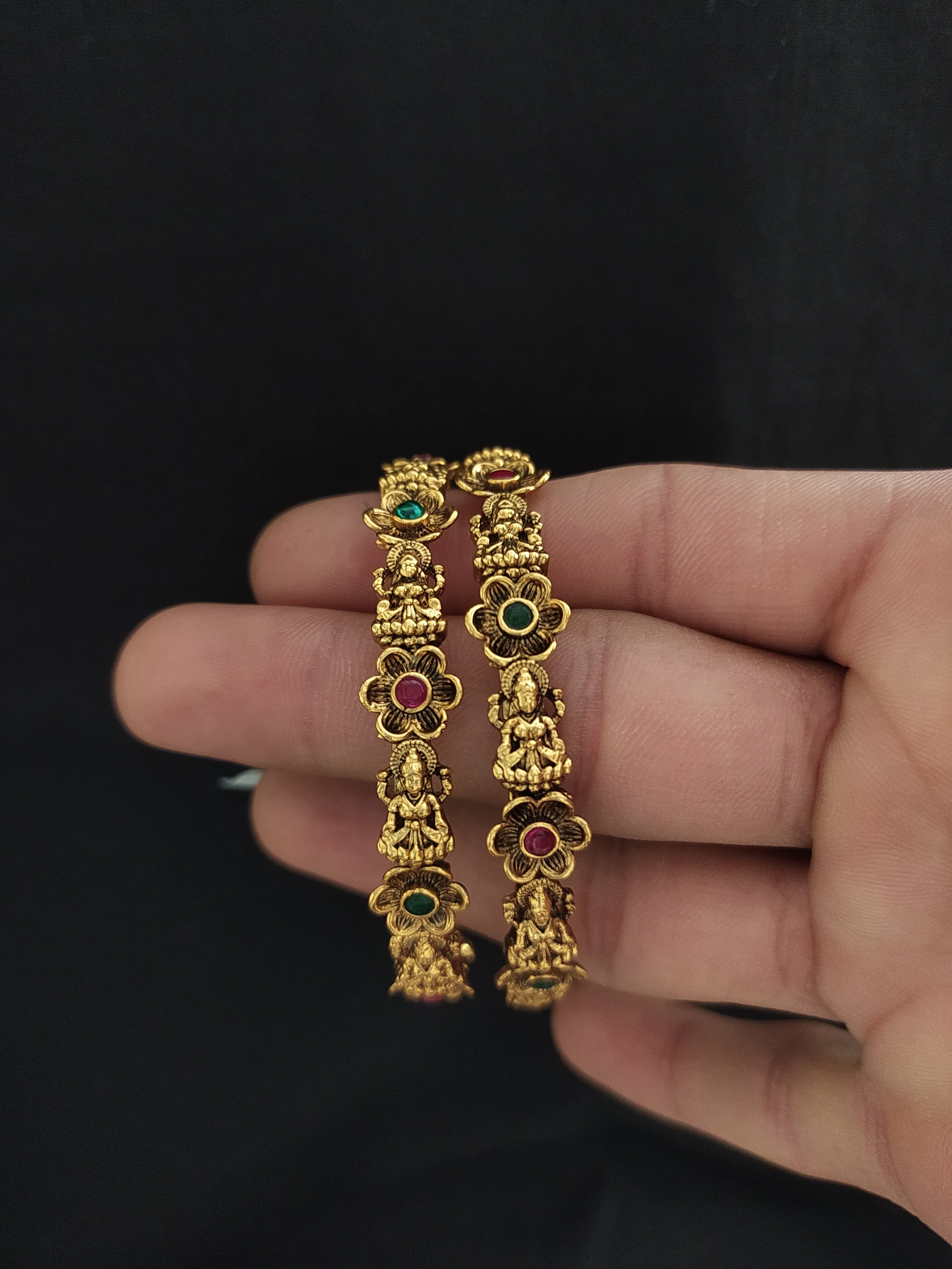 Immerse Yourself in Tradition: Antique Gold Plated Kemp Stone Bangles