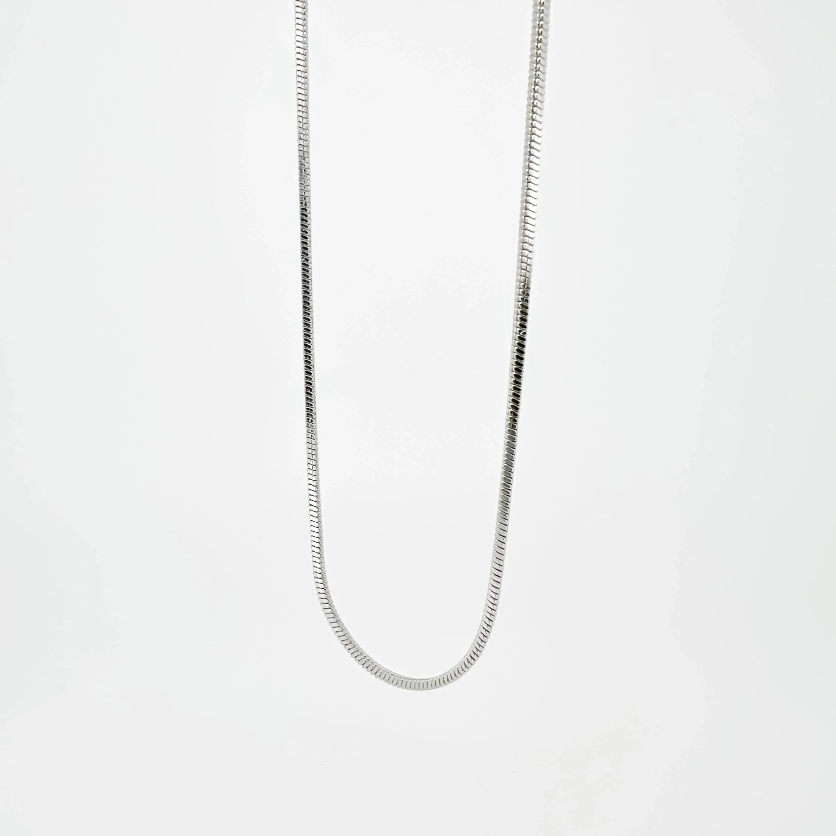 Khairiya Snake Chain Choker