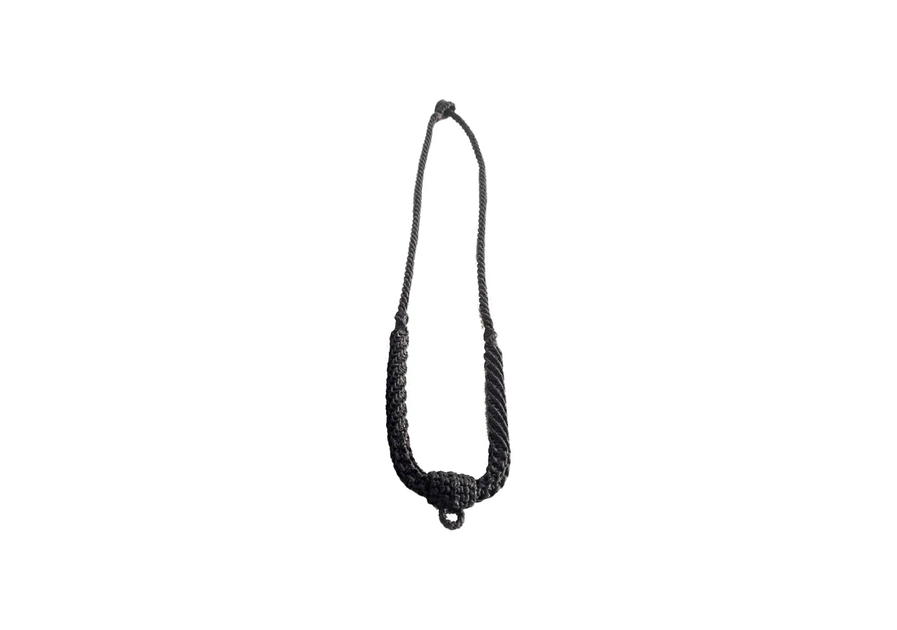 Necklace (Black)