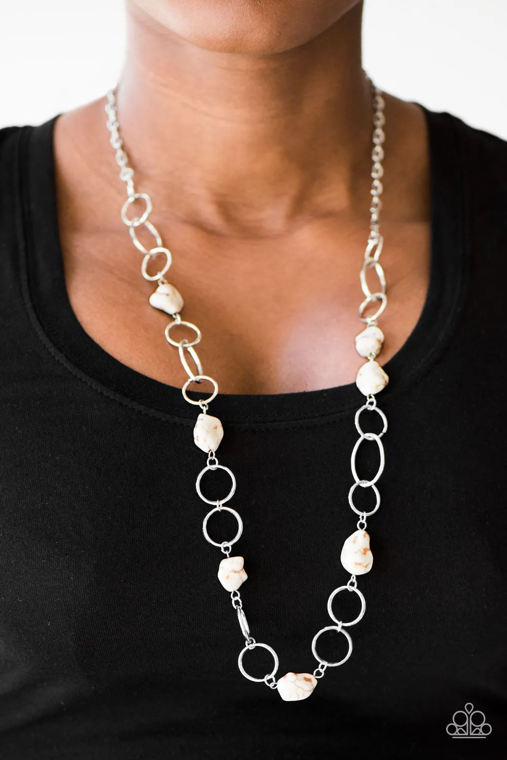 Paparazzi Canyon Trip White Necklace Set