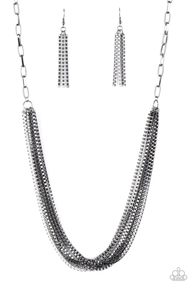 Paparazzi Necklace ~ Beat Box Queen - Black