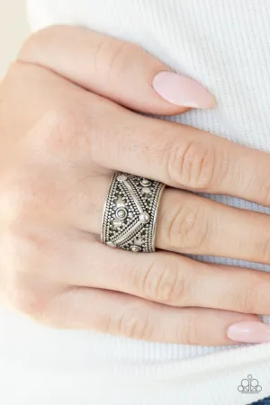 Paparazzi Ring ~ Primal Patterns - Silver