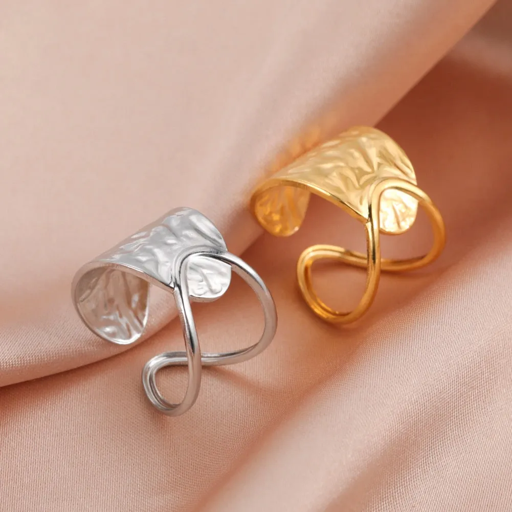 Santee Modern Rings