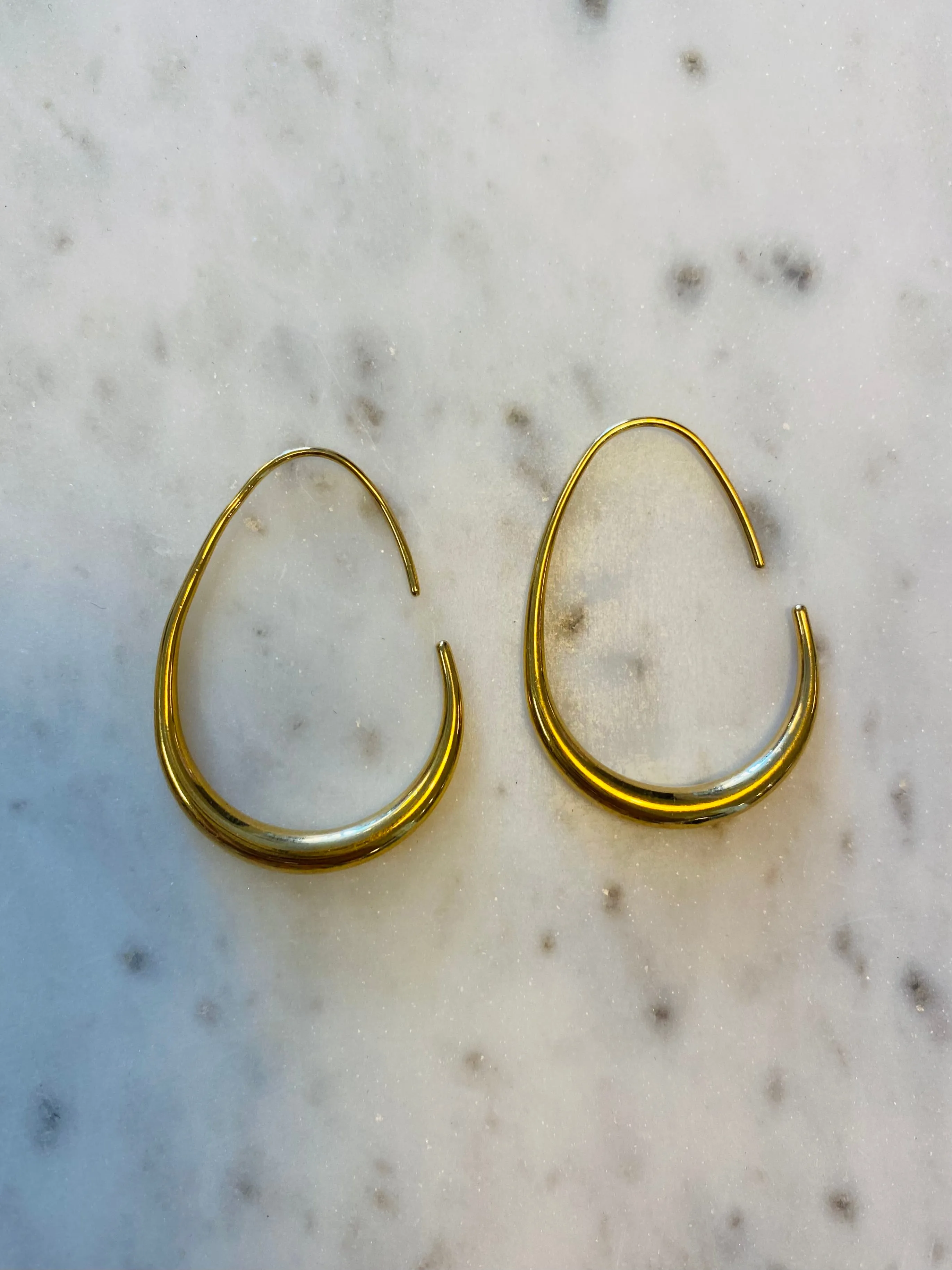 Simple Gold Hoops | 18K Waterproof | Gold