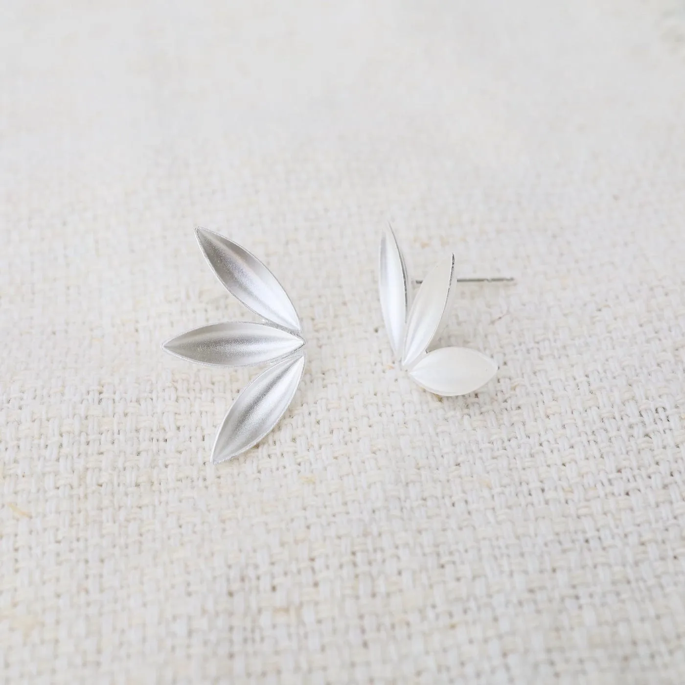 Wheat Pod Cluster Post Earrings